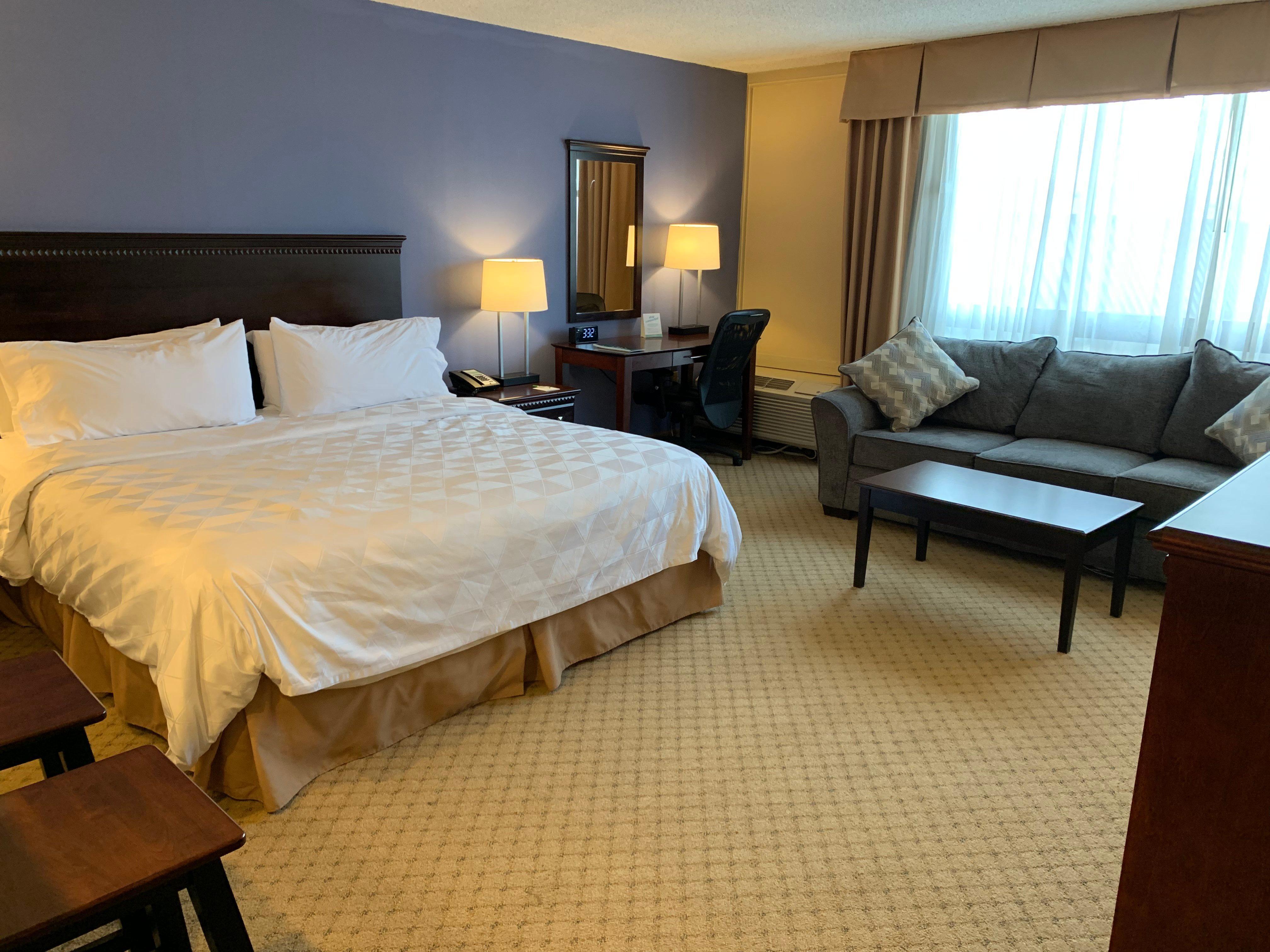 Holiday Inn South Plainfield-Piscataway By Ihg Exterior photo