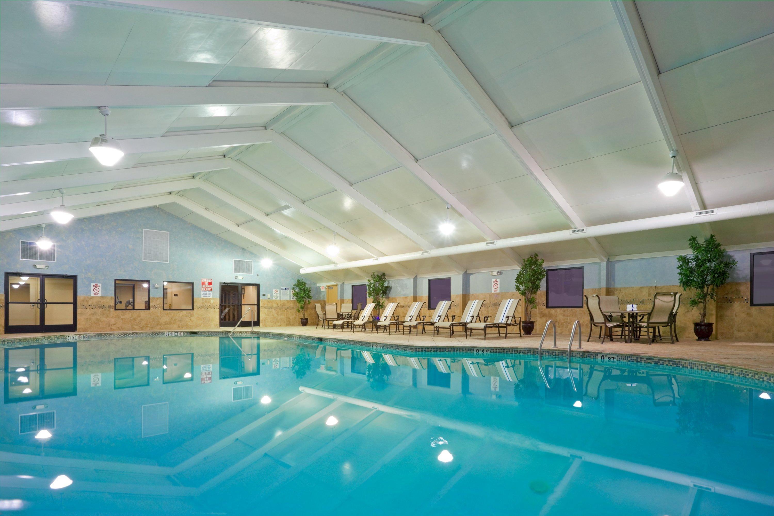Holiday Inn South Plainfield-Piscataway By Ihg Exterior photo