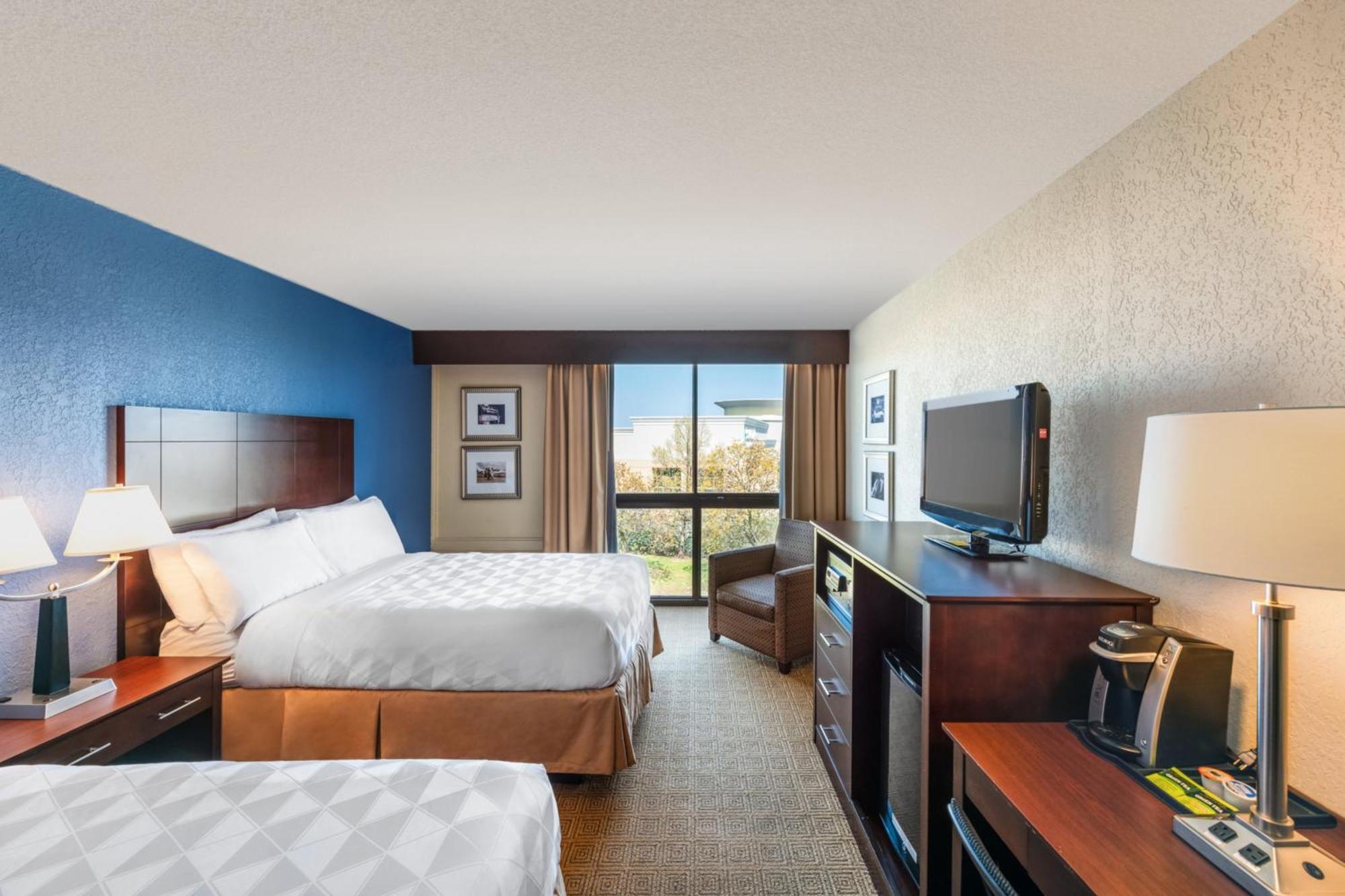 Holiday Inn South Plainfield-Piscataway By Ihg Exterior photo