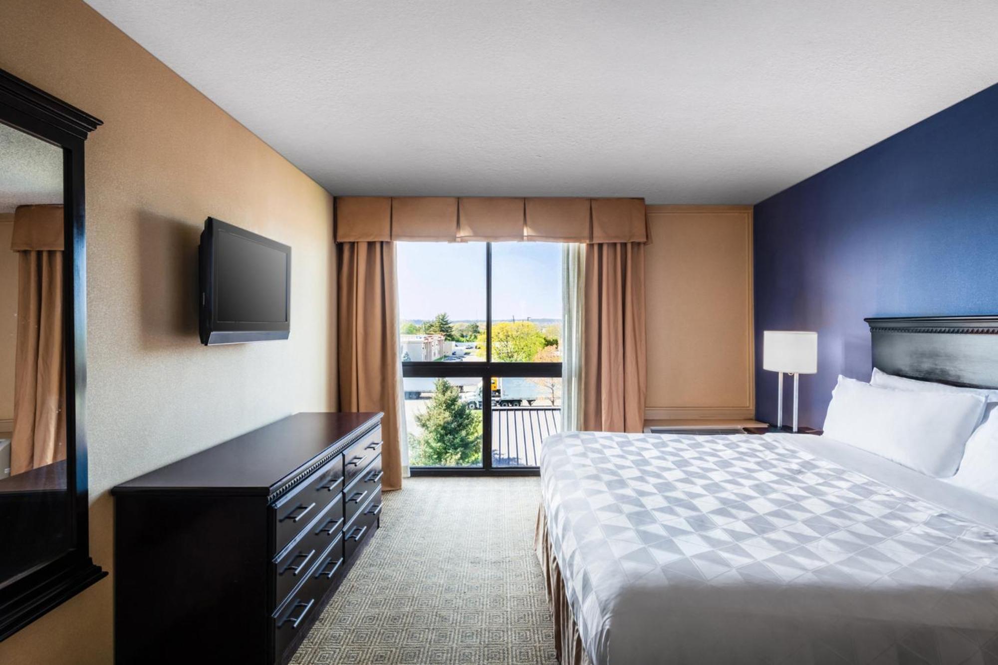 Holiday Inn South Plainfield-Piscataway By Ihg Exterior photo