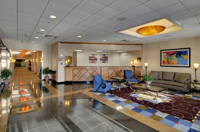 Holiday Inn South Plainfield-Piscataway By Ihg Exterior photo